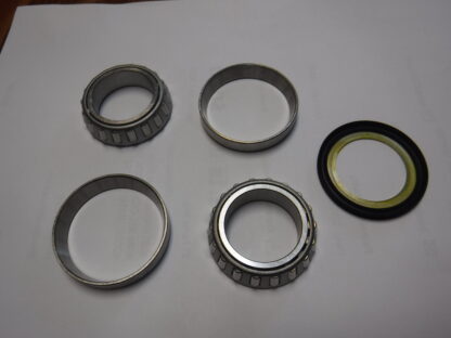 Kawasaki H2,H1,KZ Tapered Steering Head Bearings With Seals